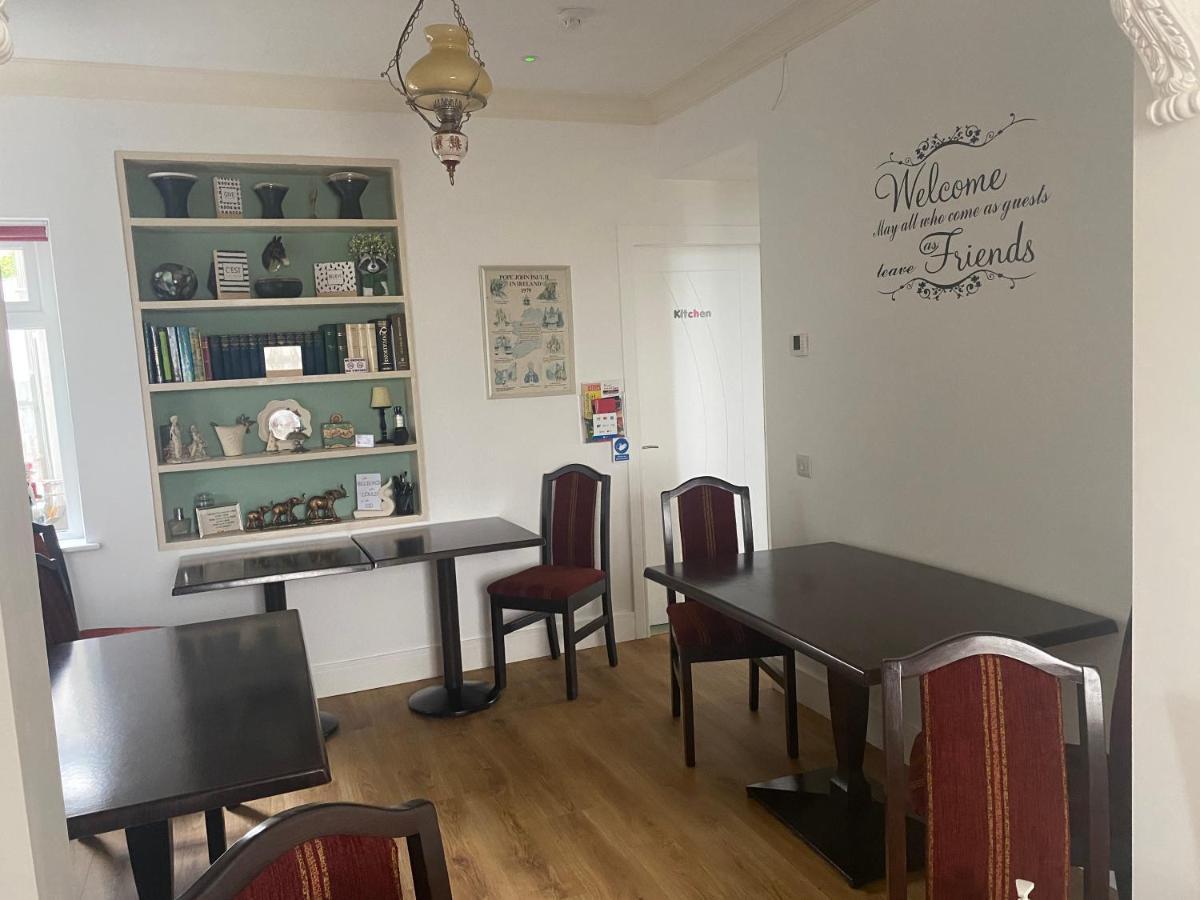 Racecourse View Hotel Listowel ภายนอก รูปภาพ